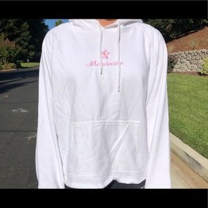 Adorable, aesthetic sweatshirt